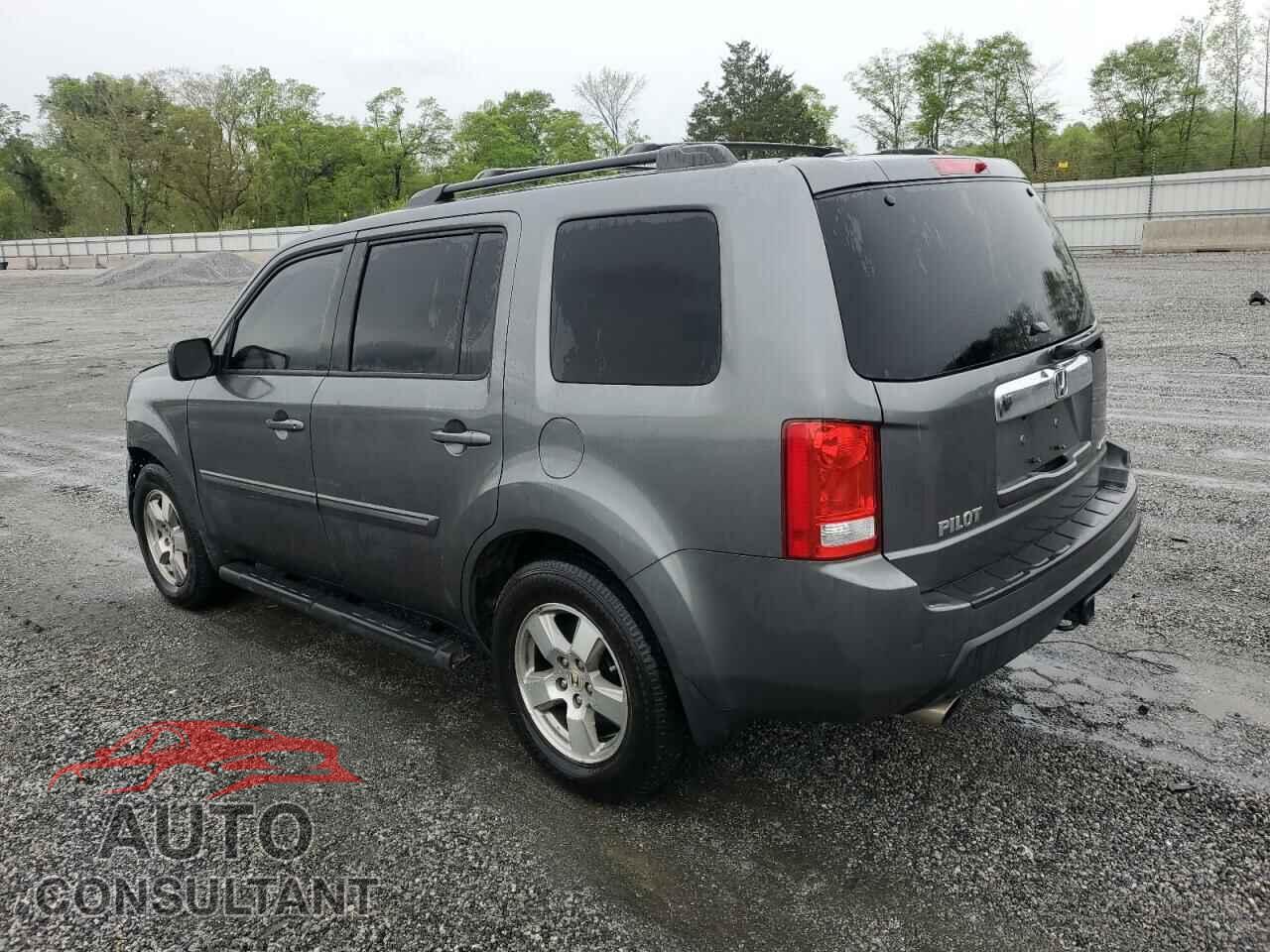 HONDA PILOT 2017 - 5FNYF4H56BB065805