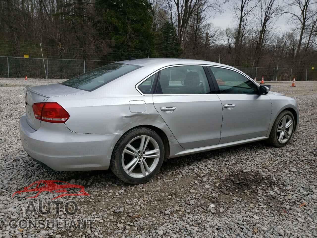 VOLKSWAGEN PASSAT 2014 - 1VWBP7A30EC003652