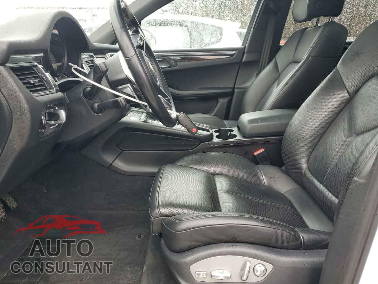 PORSCHE MACAN 2016 - WP1AB2A54GLB57090
