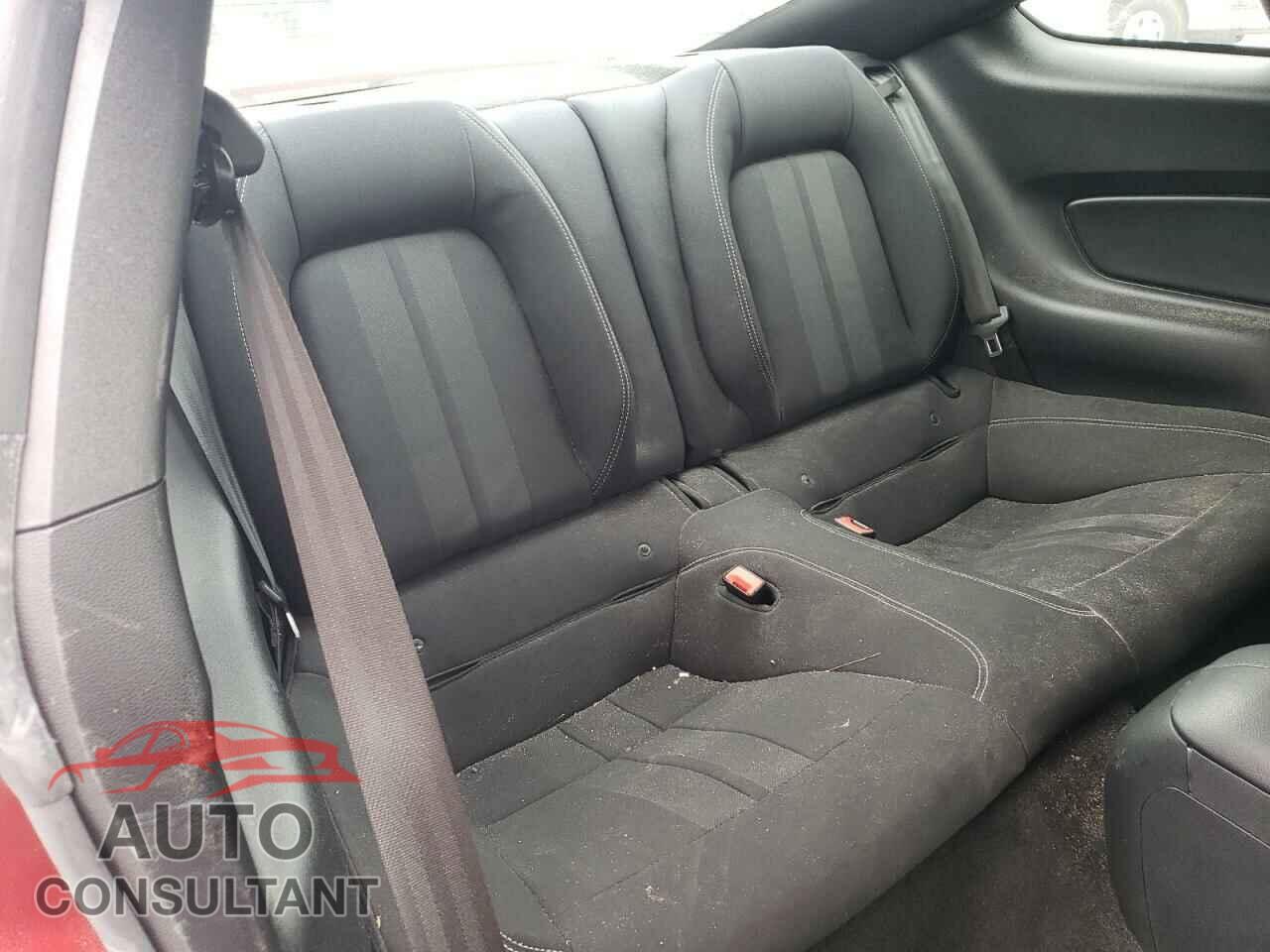FORD MUSTANG 2018 - 1FA6P8CF3J5120910