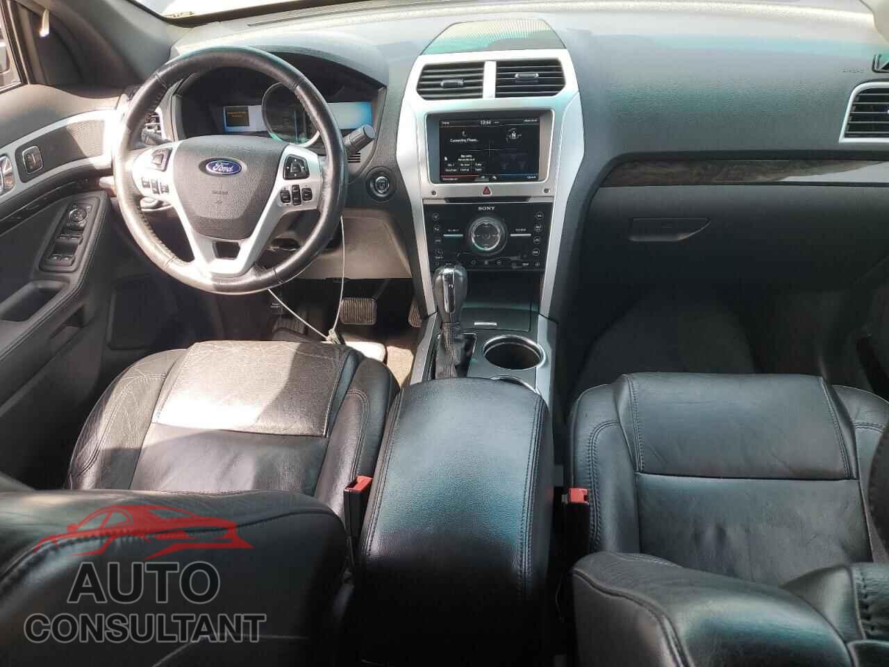 FORD EXPLORER 2013 - 1FM5K7F86DGA08649