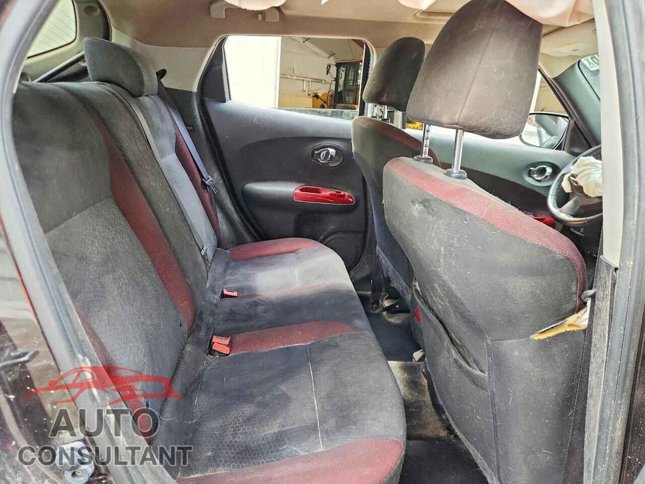 NISSAN JUKE 2015 - JN8AF5MV1FT565780