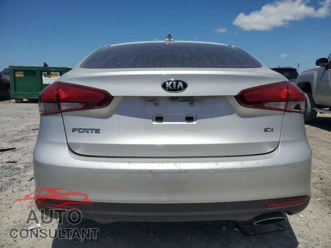 KIA FORTE 2017 - 3KPFL4A8XHE111591