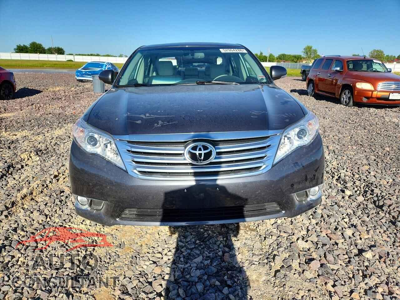 TOYOTA AVALON 2012 - 4T1BK3DB3CU473576