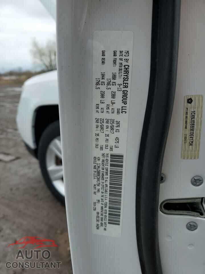 JEEP COMPASS 2014 - 1C4NJDBB9ED641754