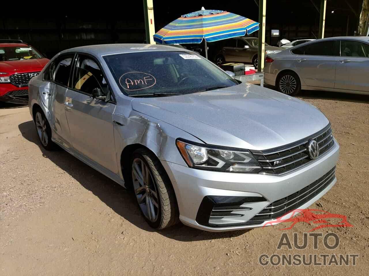 VOLKSWAGEN PASSAT 2018 - 1VWAA7A34JC045815
