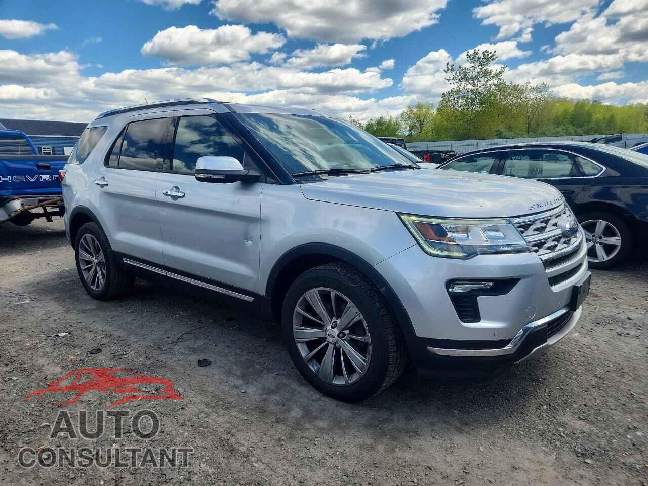 FORD EXPLORER 2018 - 1FM5K8F80JGB45121