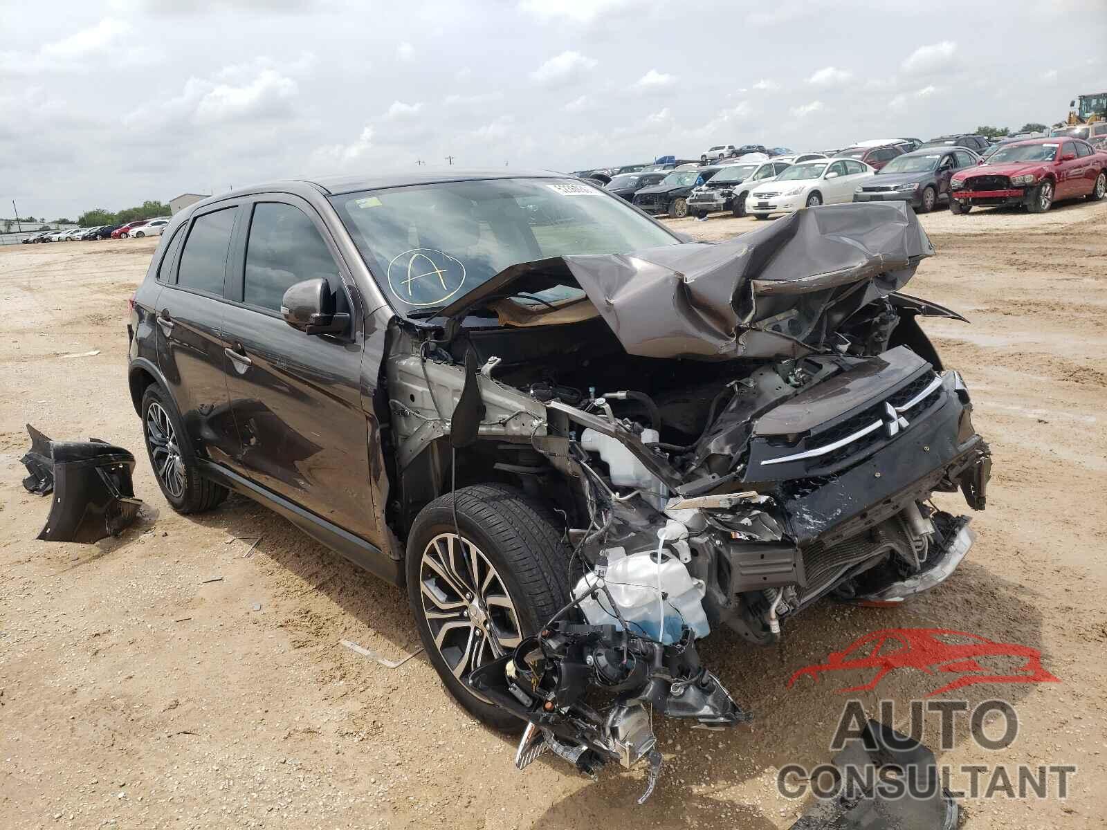MITSUBISHI OUTLANDER 2019 - JA4AP3AU4KU032443