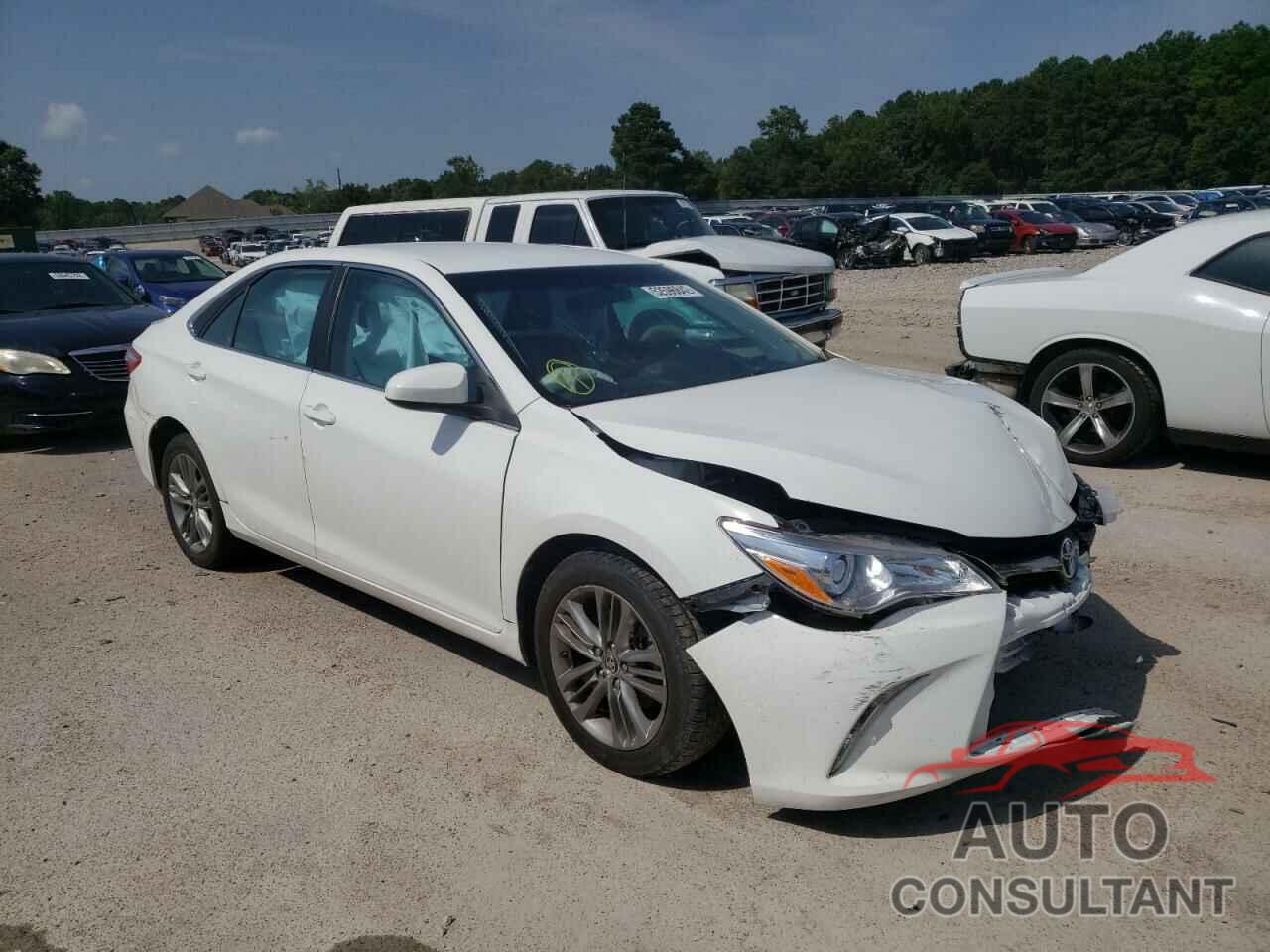 TOYOTA CAMRY 2016 - 4T1BF1FK3GU182877