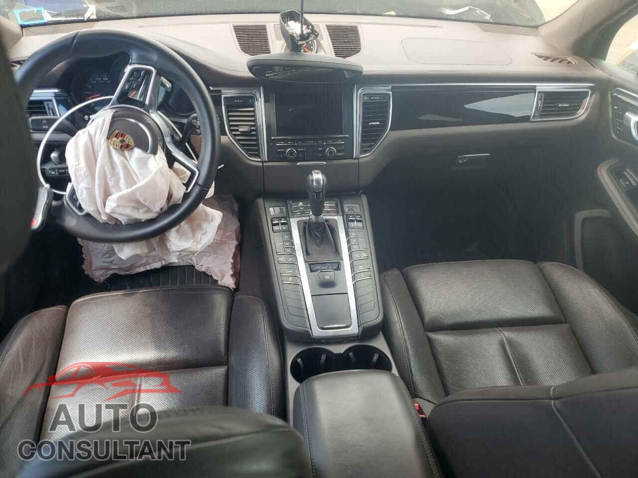PORSCHE MACAN 2016 - WP1AB2A50GLB50475