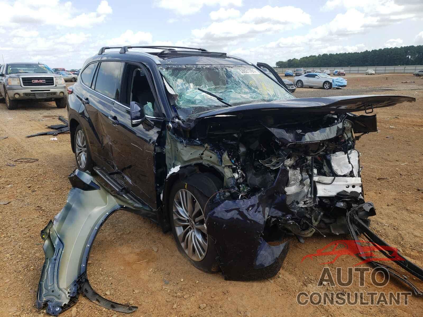 TOYOTA HIGHLANDER 2021 - 5TDFZRAH2MS057909