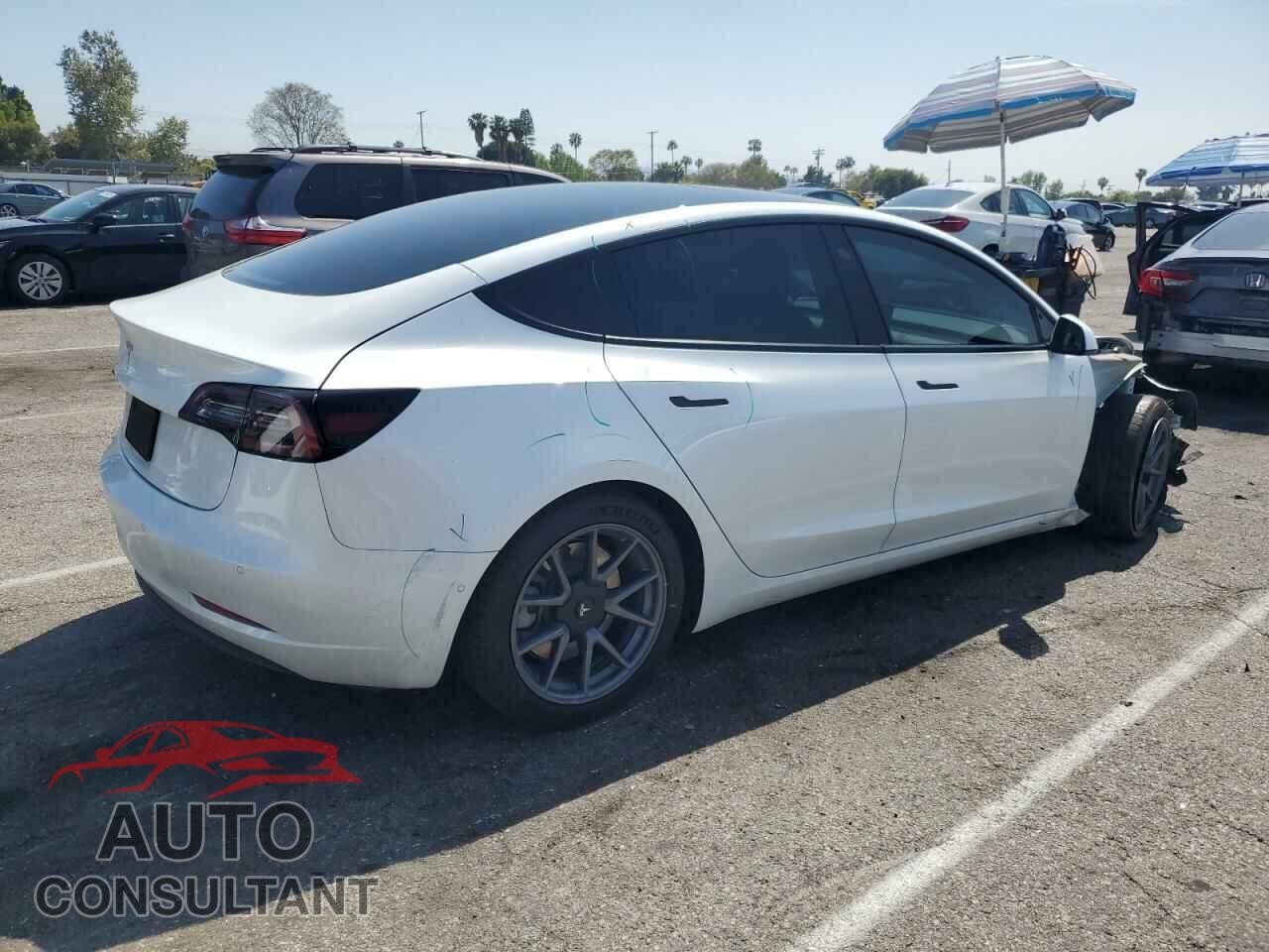 TESLA MODEL 3 2022 - 5YJ3E1EA7NF245540