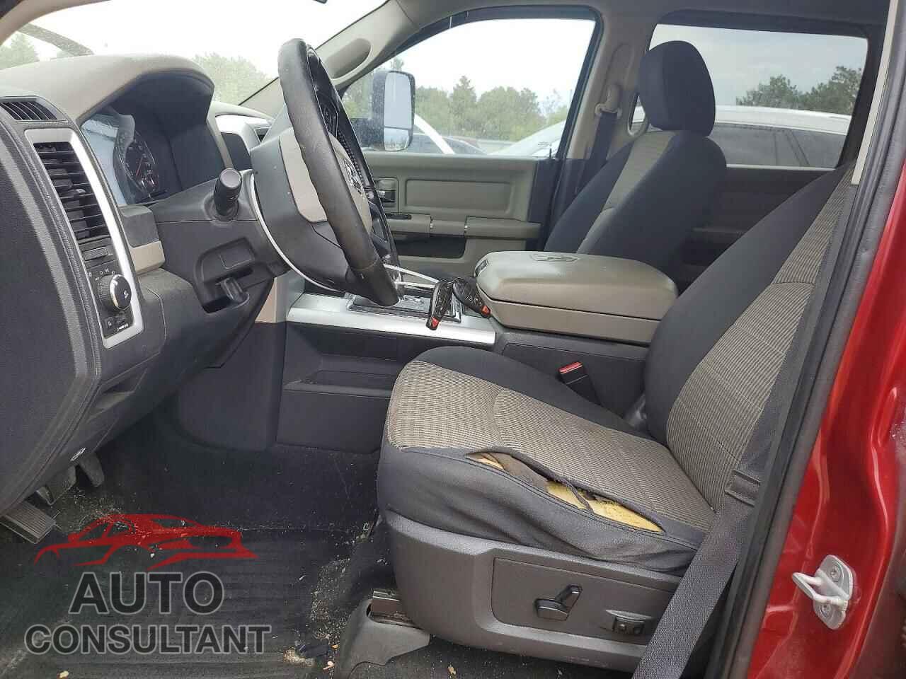 DODGE RAM 1500 2012 - 1C6RD7LT4CS161235