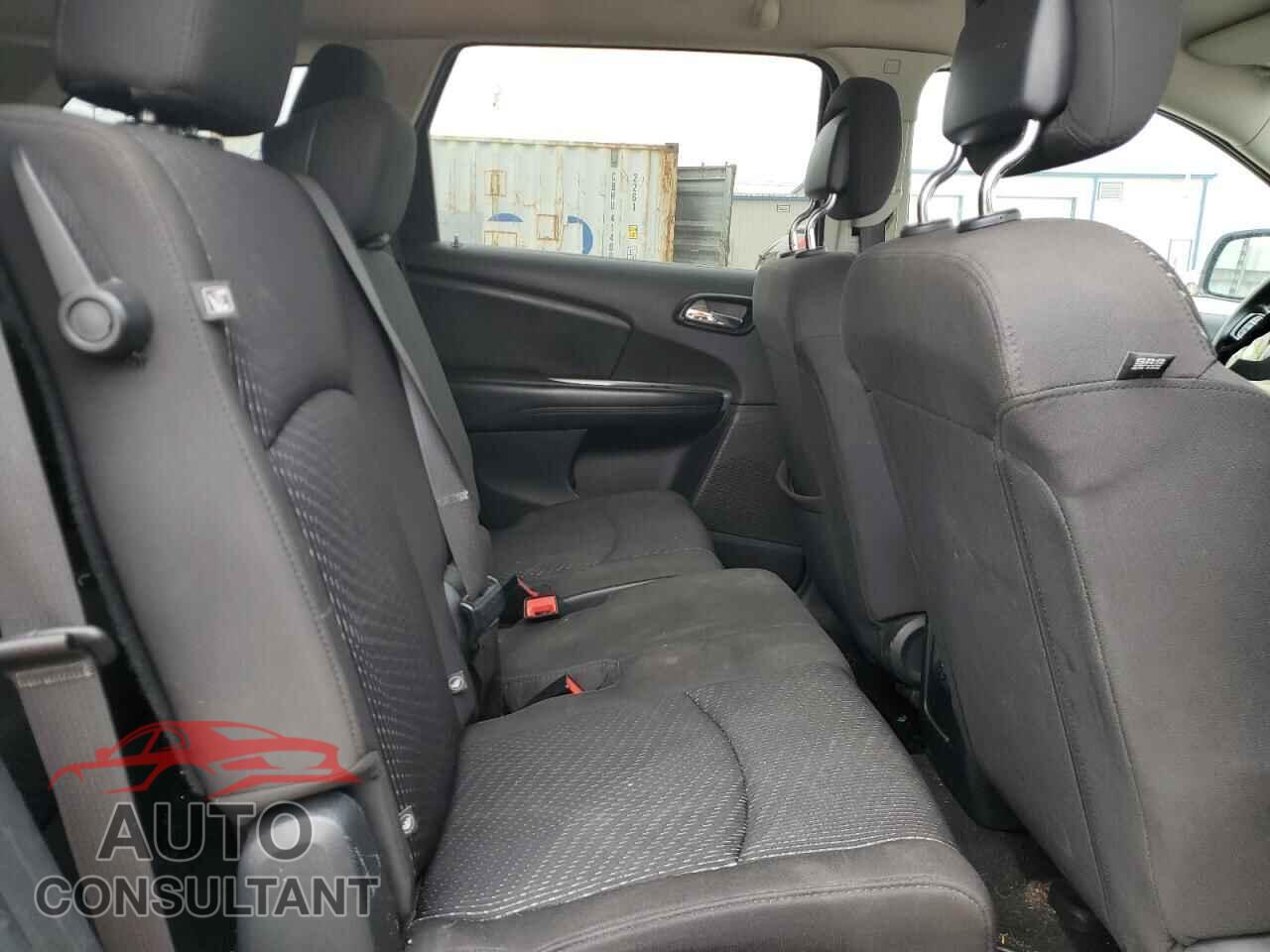 DODGE JOURNEY 2017 - 3C4PDCAB6HT682627