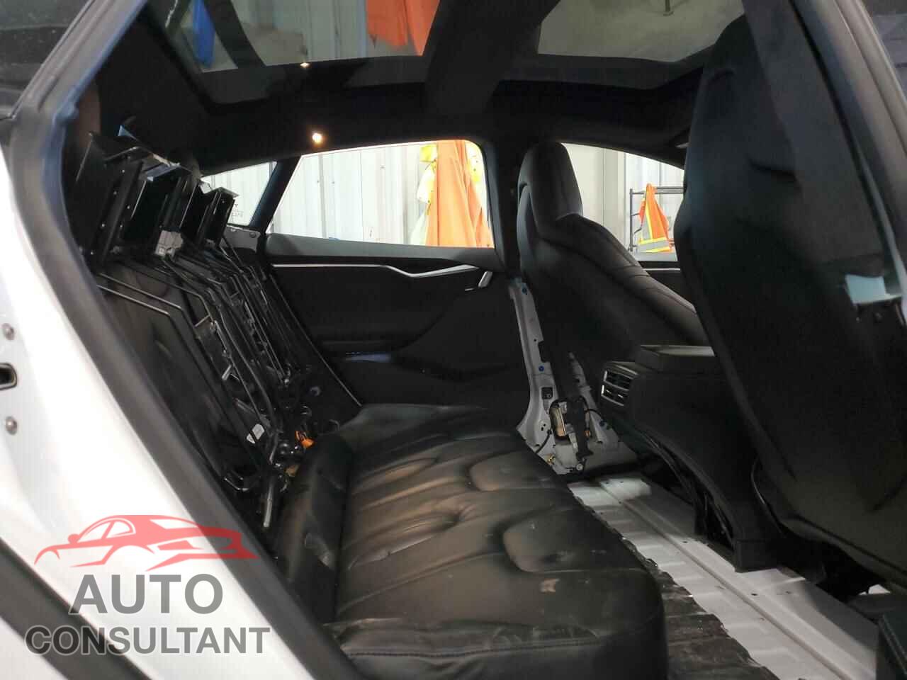 TESLA MODEL S 2016 - 5YJSA1E25GF128509