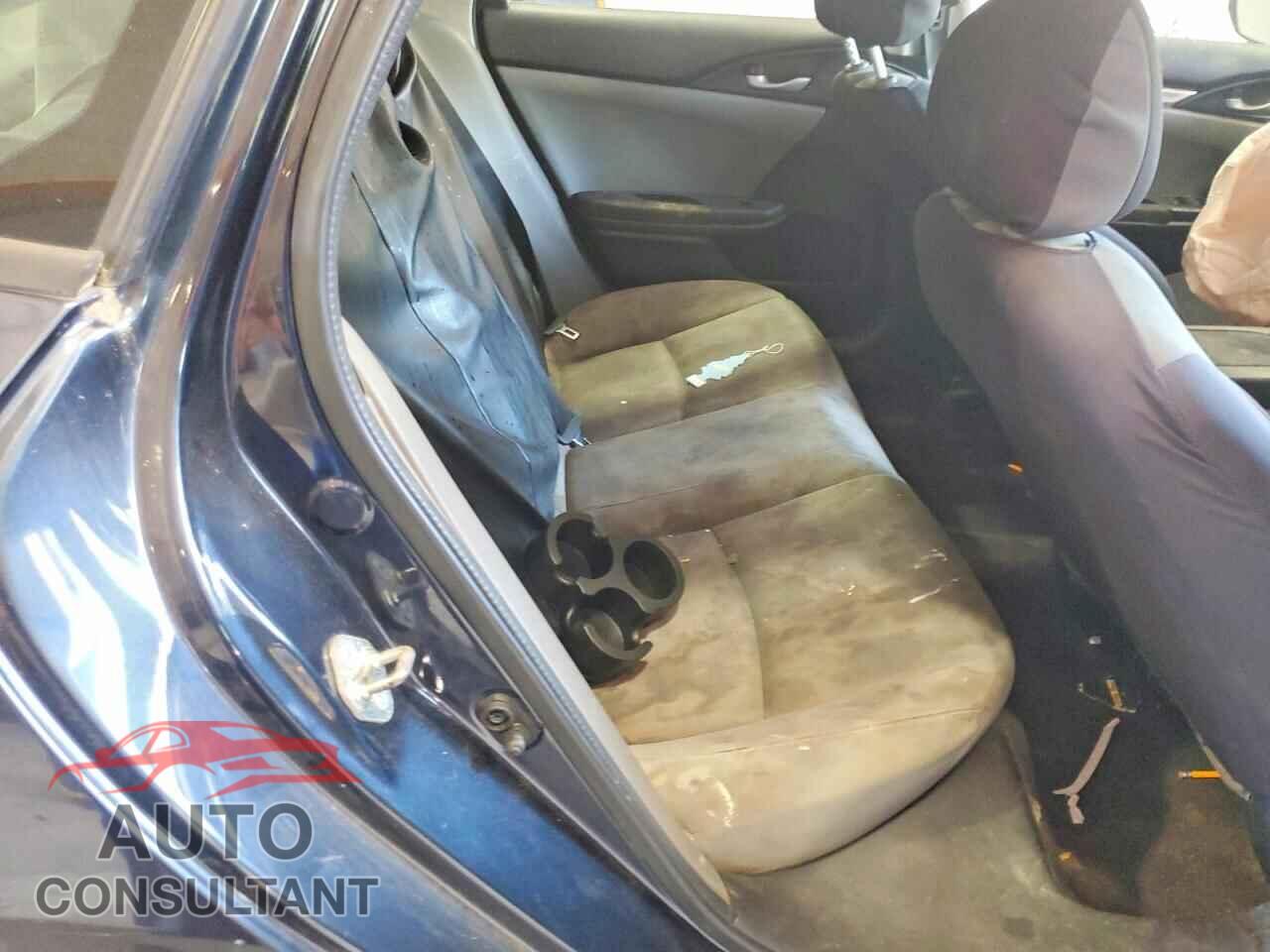 HONDA CIVIC 2017 - 2HGFC2F58HH511304
