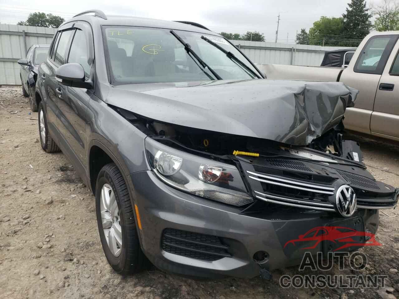 VOLKSWAGEN TIGUAN 2016 - WVGAV7AX5GW598129