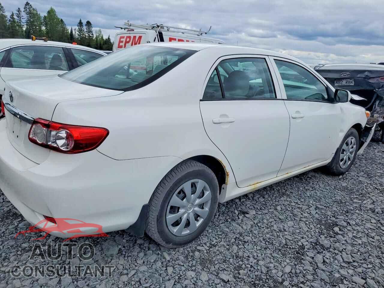 TOYOTA COROLLA 2013 - 2T1BU4EE3DC056678