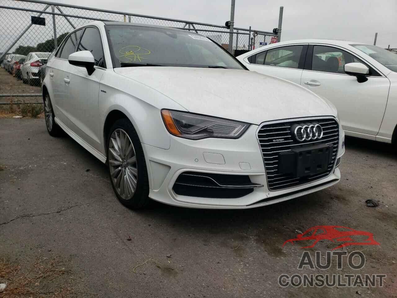 AUDI A3 2016 - WAUSPBFF9GA060825