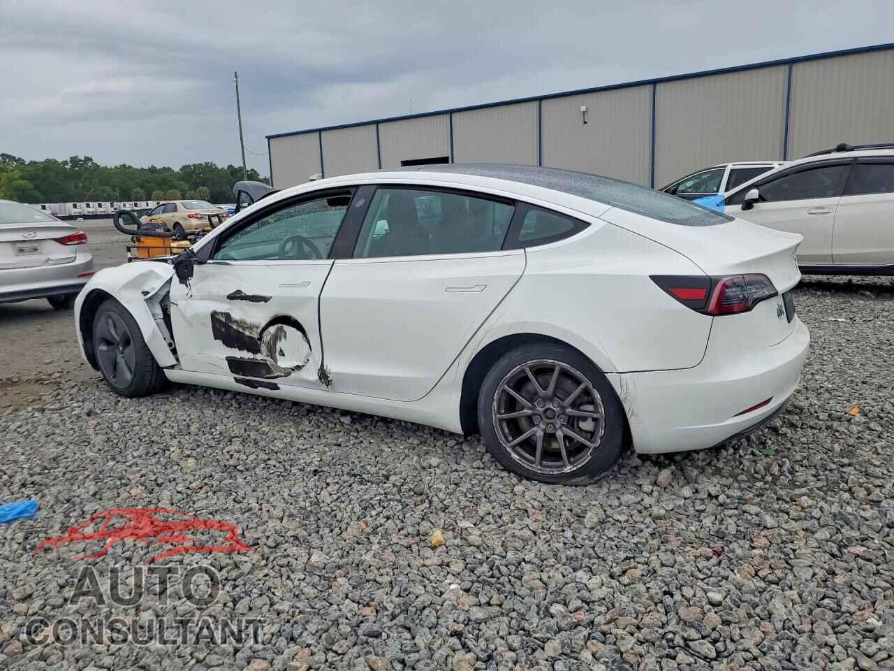 TESLA MODEL 3 2020 - 5YJ3E1EAXLF504986