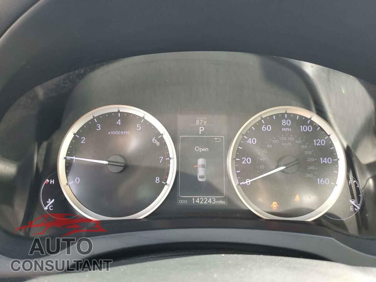 LEXUS IS 2014 - JTHBF1D29E5024136