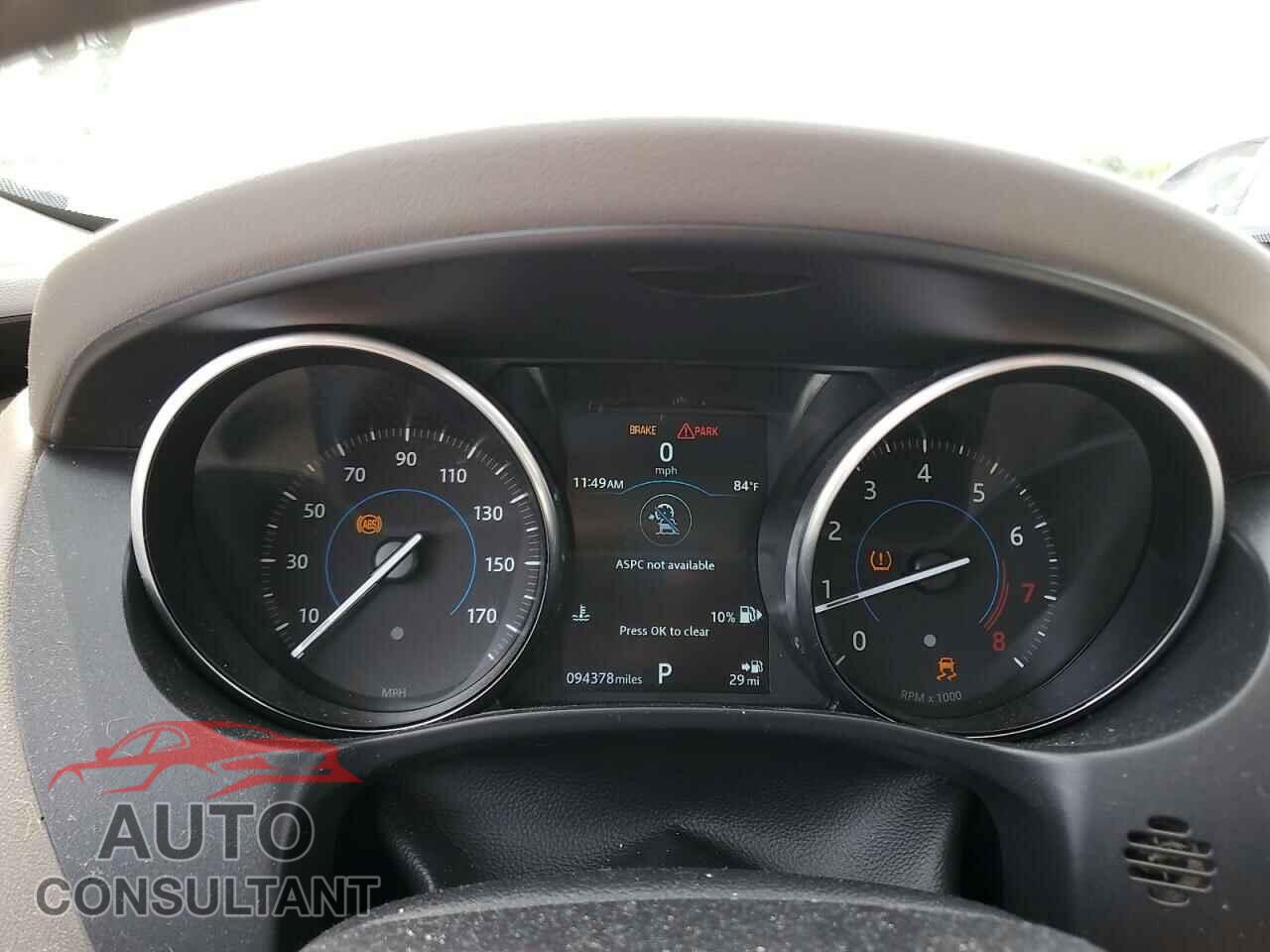 JAGUAR XE 2019 - SAJAR4FX4KCP48324