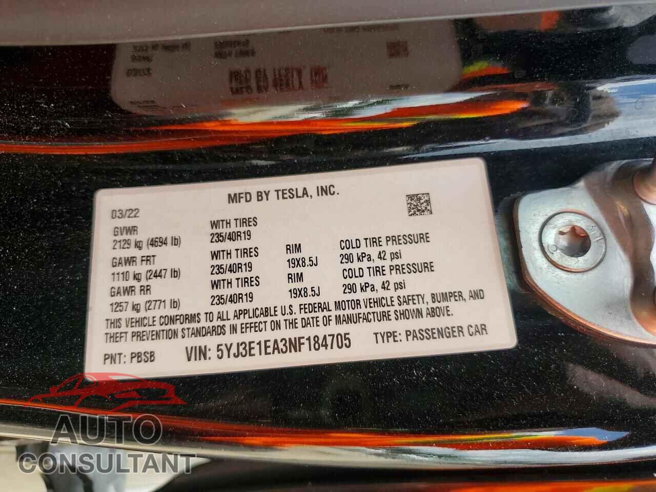 TESLA MODEL 3 2022 - 5YJ3E1EA3NF184705