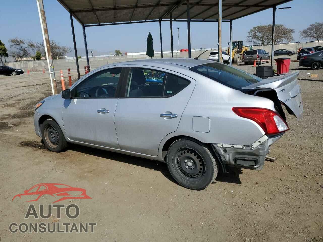 NISSAN VERSA 2017 - 3N1CN7AP1HK450332