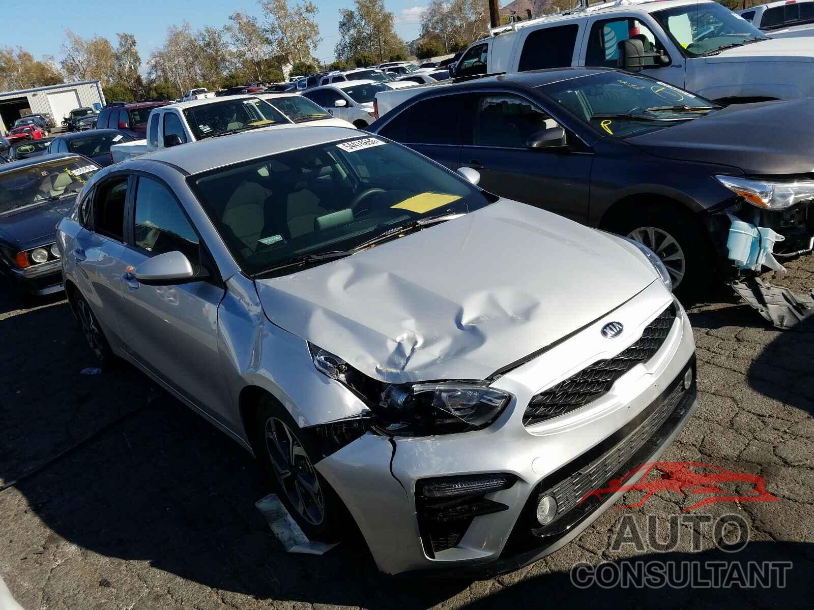 KIA FORTE 2019 - 3KPF24AD6KE028957