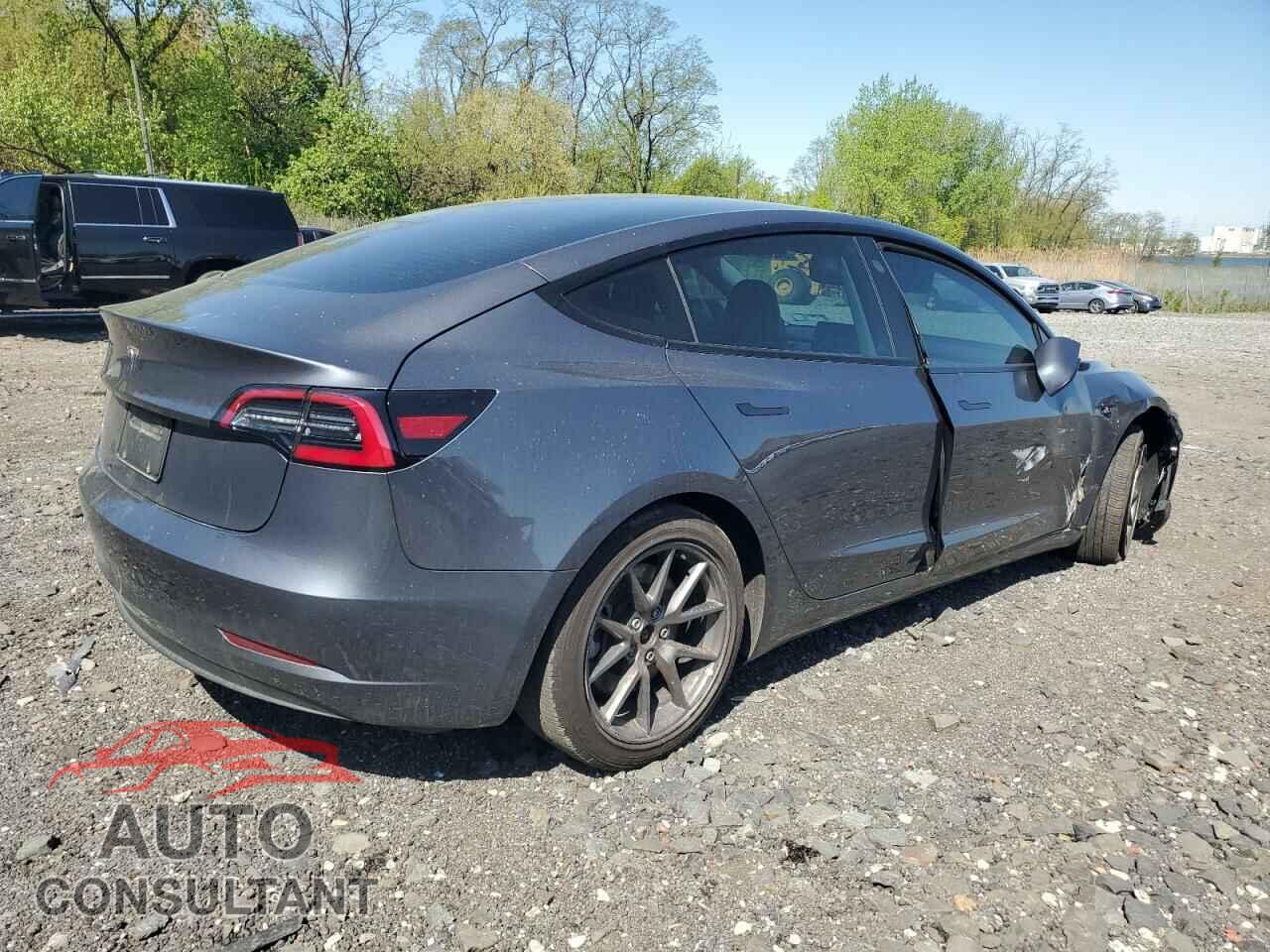 TESLA MODEL 3 2023 - 5YJ3E1EA2PF426855