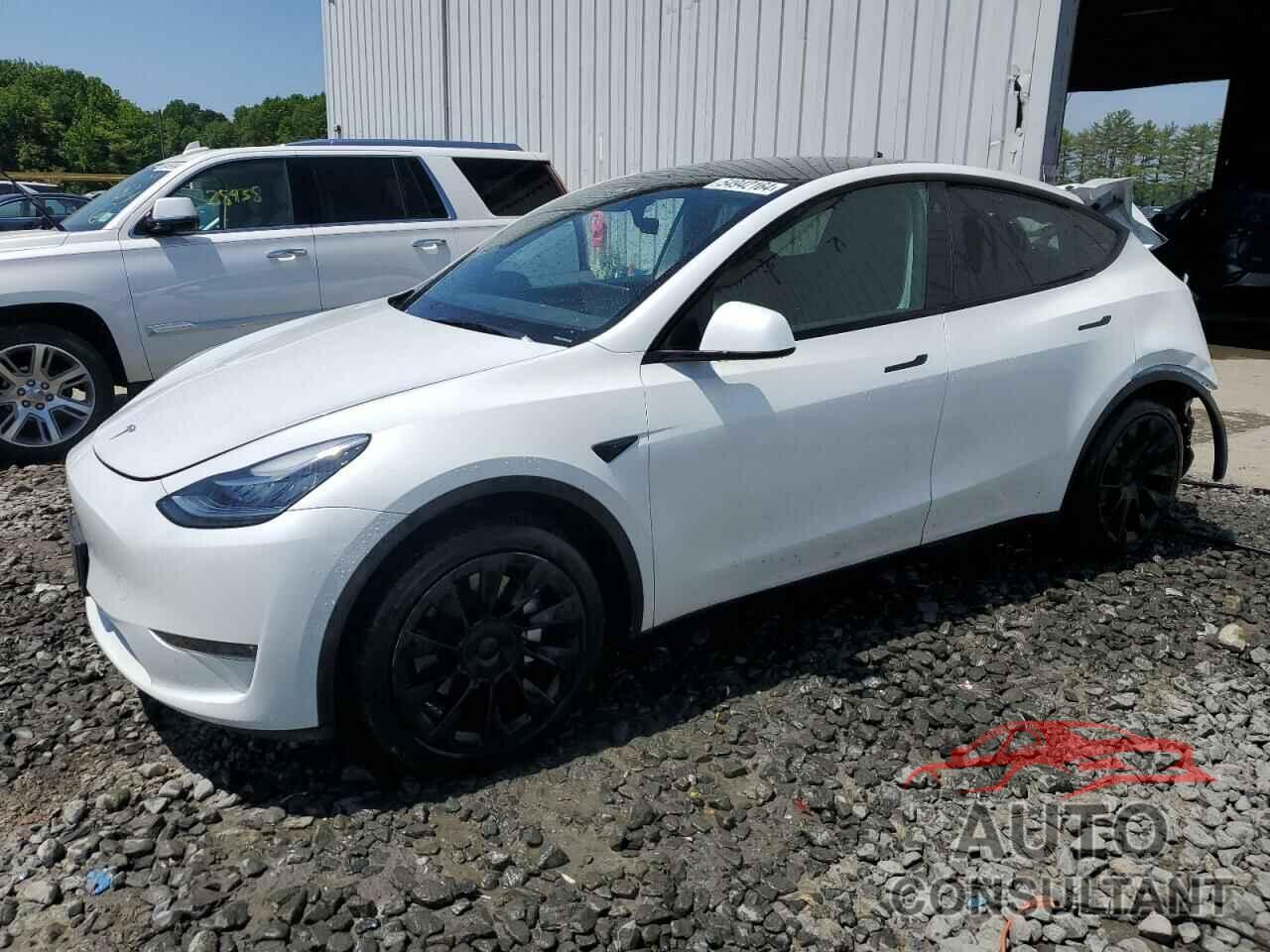 TESLA MODEL Y 2023 - 7SAYGDEE8PA071940