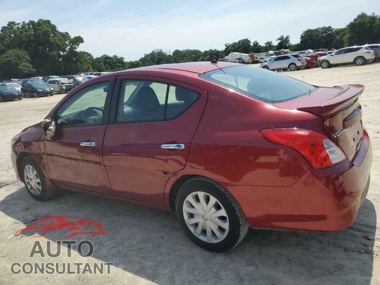 NISSAN VERSA 2017 - 3N1CN7AP1HK466482