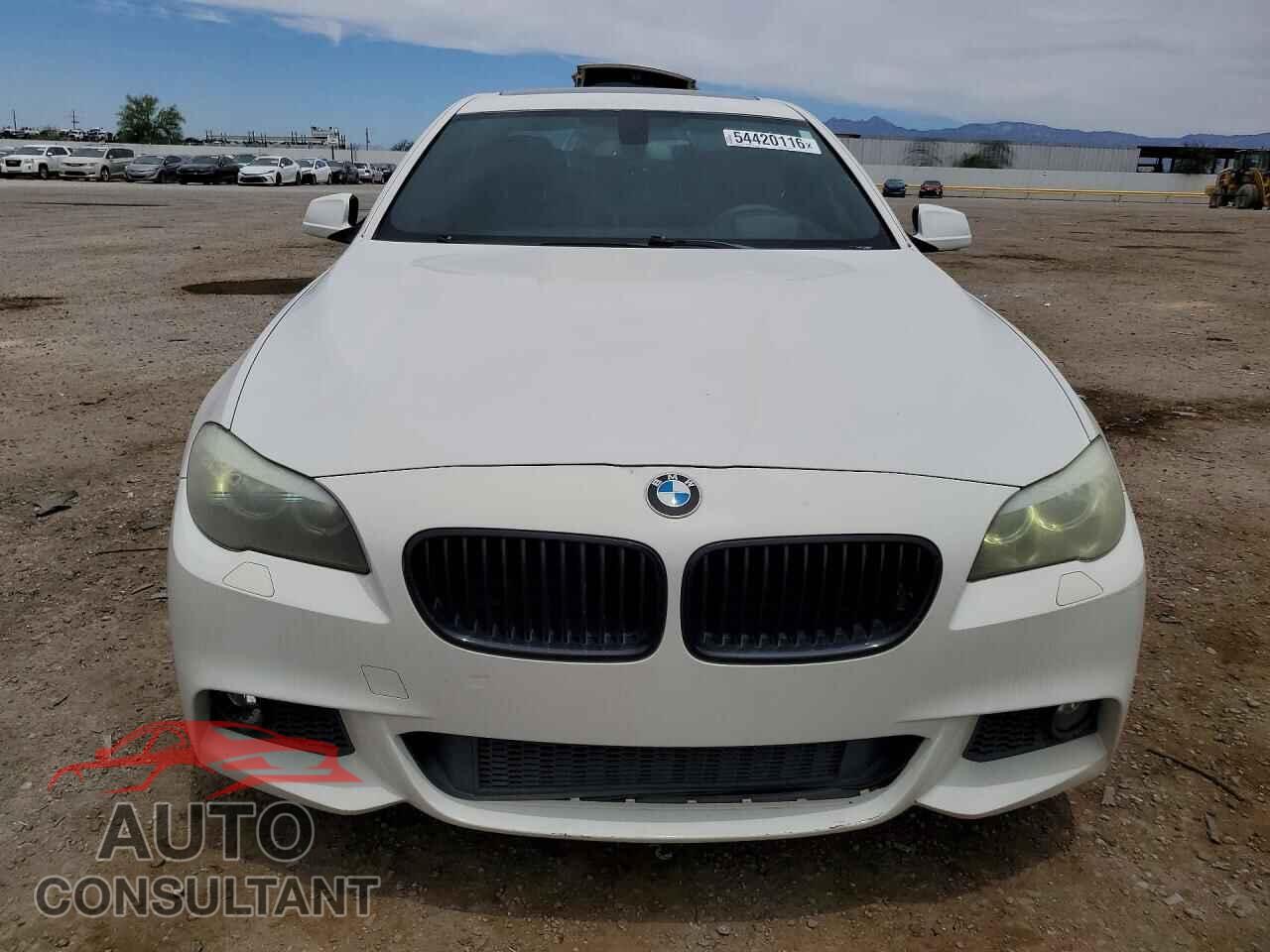 BMW 5 SERIES 2013 - WBAFR7C51DC818435