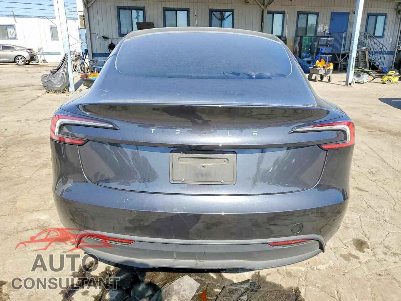 TESLA MODEL 3 2025 - 5YJ3E1EA6SF043350