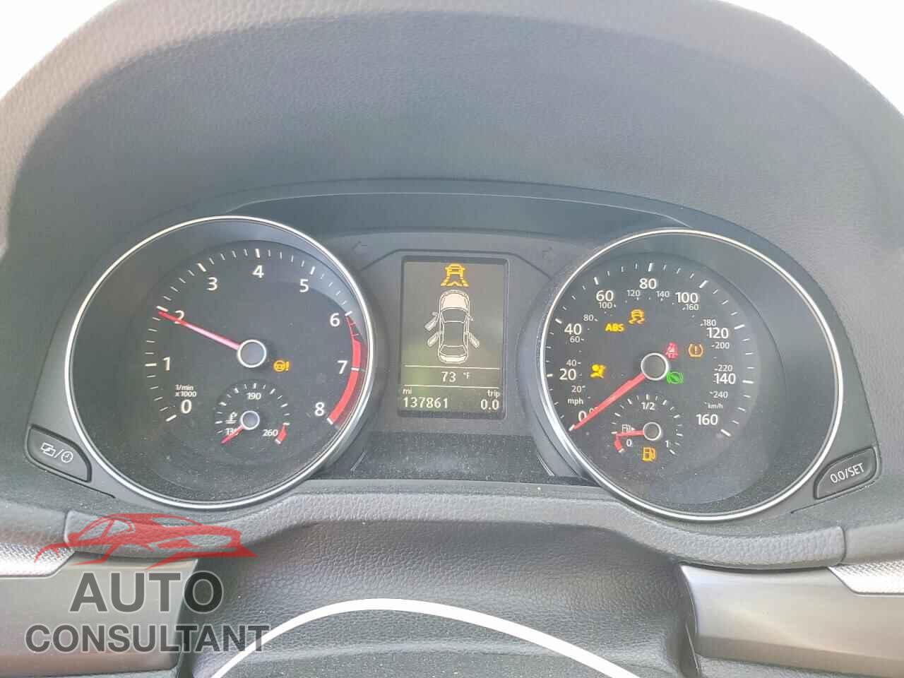 VOLKSWAGEN PASSAT 2017 - 1VWDT7A32HC013169