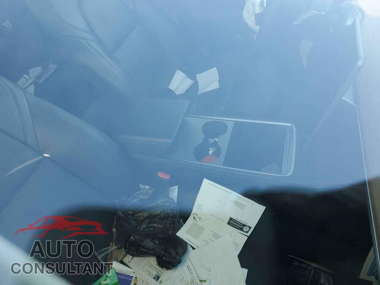 TESLA MODEL 3 2023 - 5YJ3E1EA7PF393996