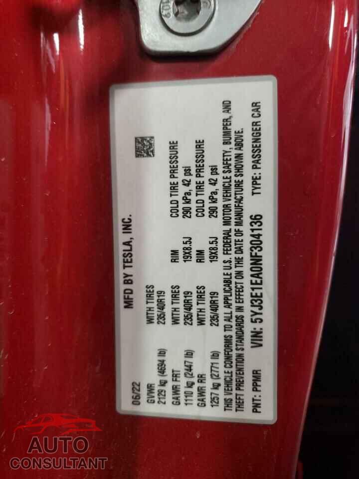 TESLA MODEL 3 2022 - 5YJ3E1EA0NF304136