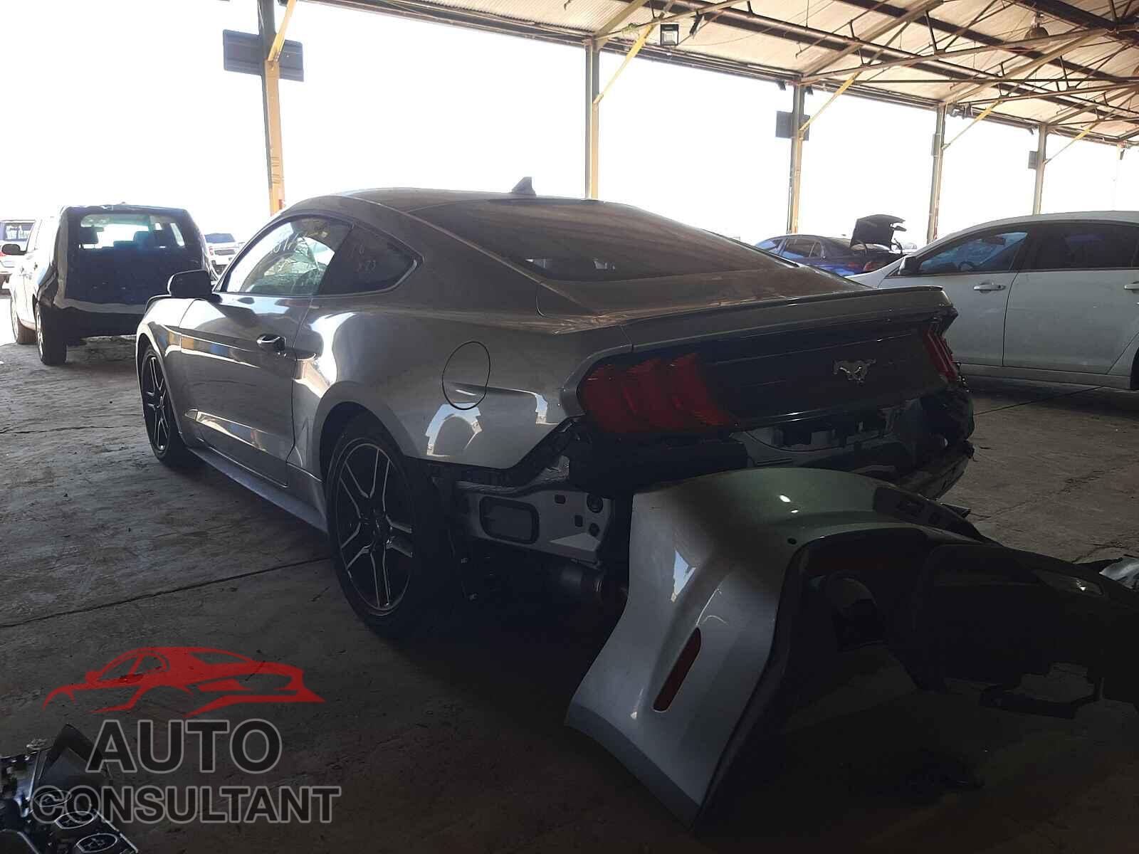 FORD MUSTANG 2020 - 1FA6P8TH2L5147729