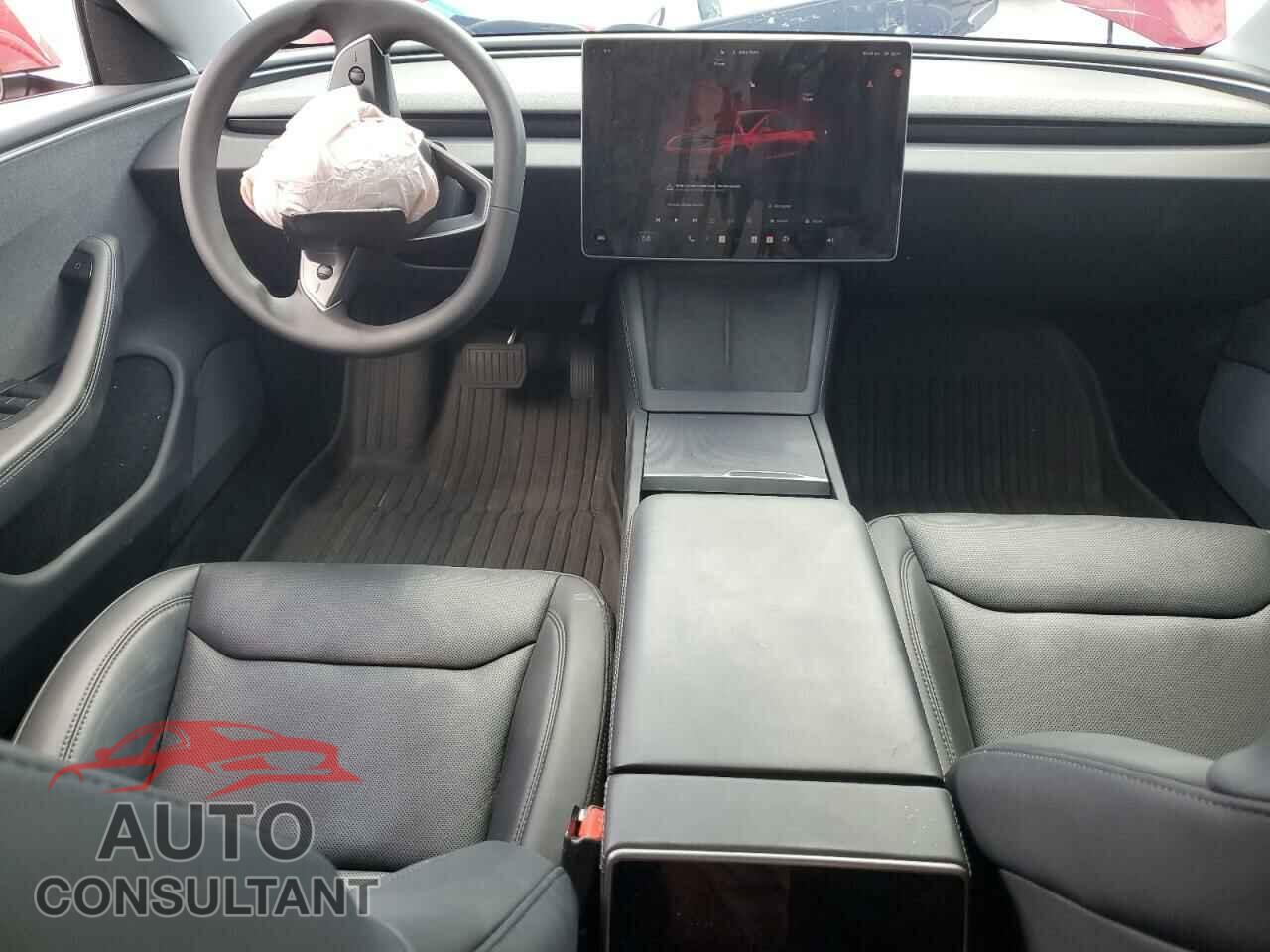 TESLA MODEL 3 2025 - 5YJ3E1EA4SF897642