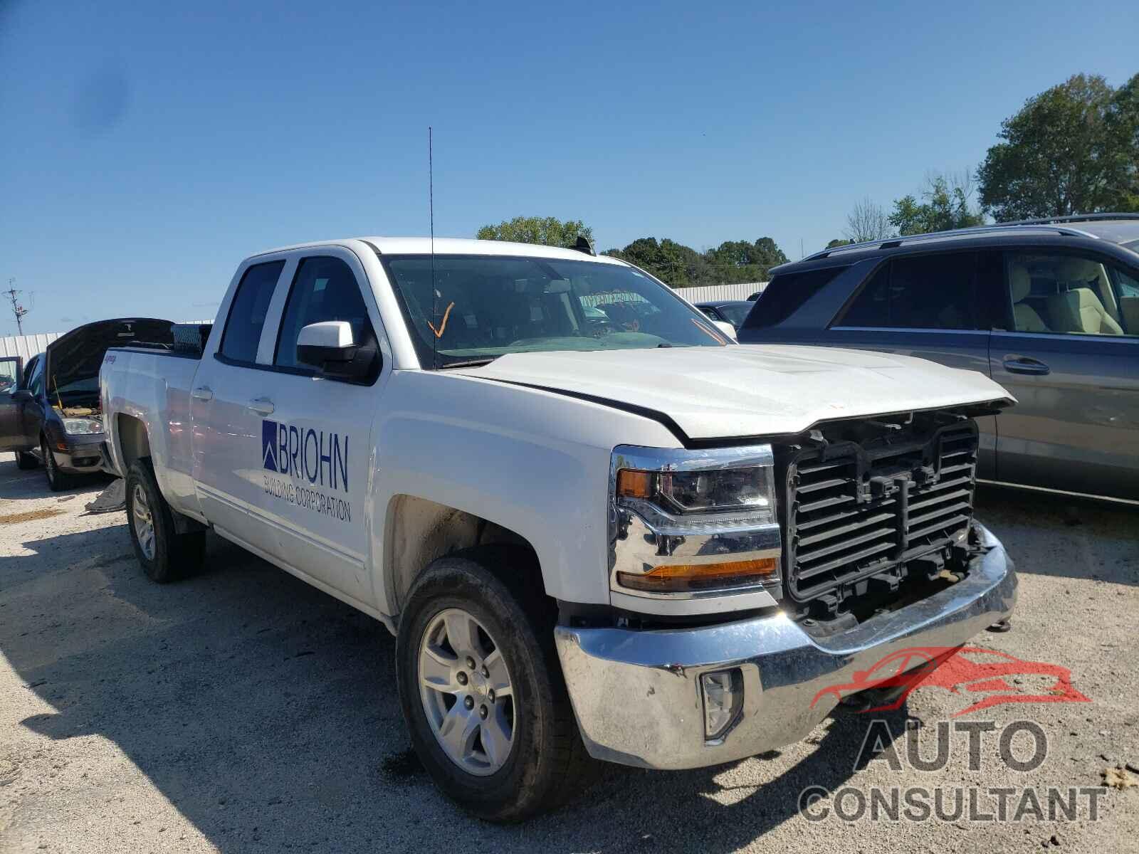 CHEVROLET SILVERADO 2018 - 1GCVKREC3JZ116765