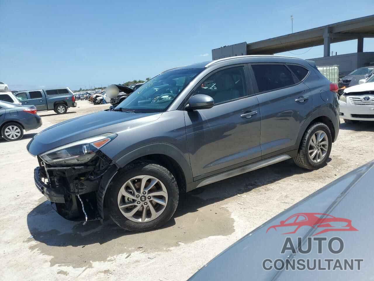 HYUNDAI TUCSON 2018 - KM8J33A42JU692802