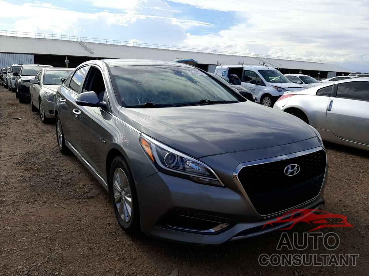 HYUNDAI SONATA 2017 - KMHE24L37HA063191