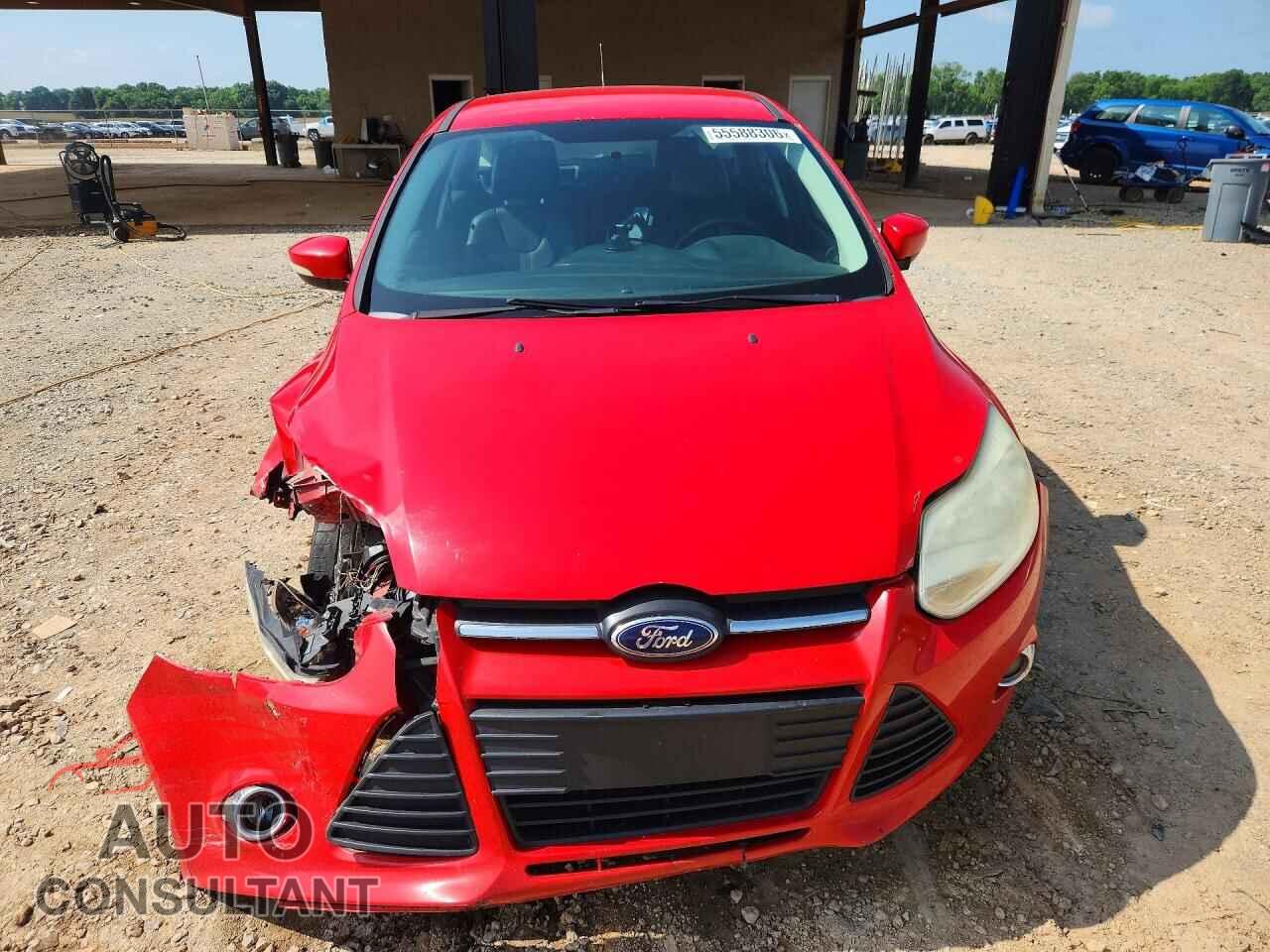 FORD FOCUS 2014 - 1FADP3K29EL203249