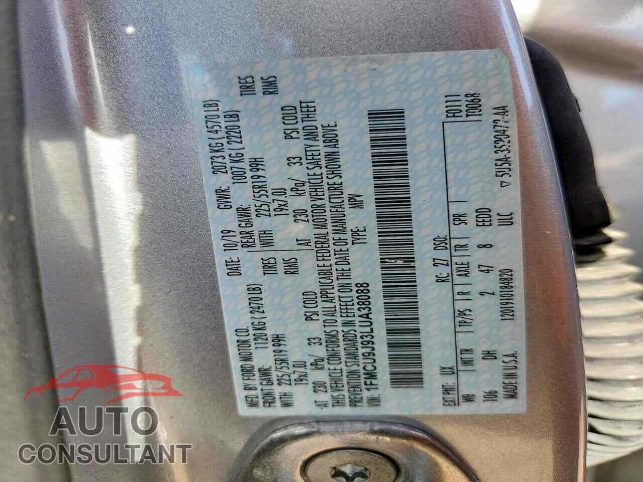 FORD ESCAPE 2020 - 1FMCU9J93LUA38088