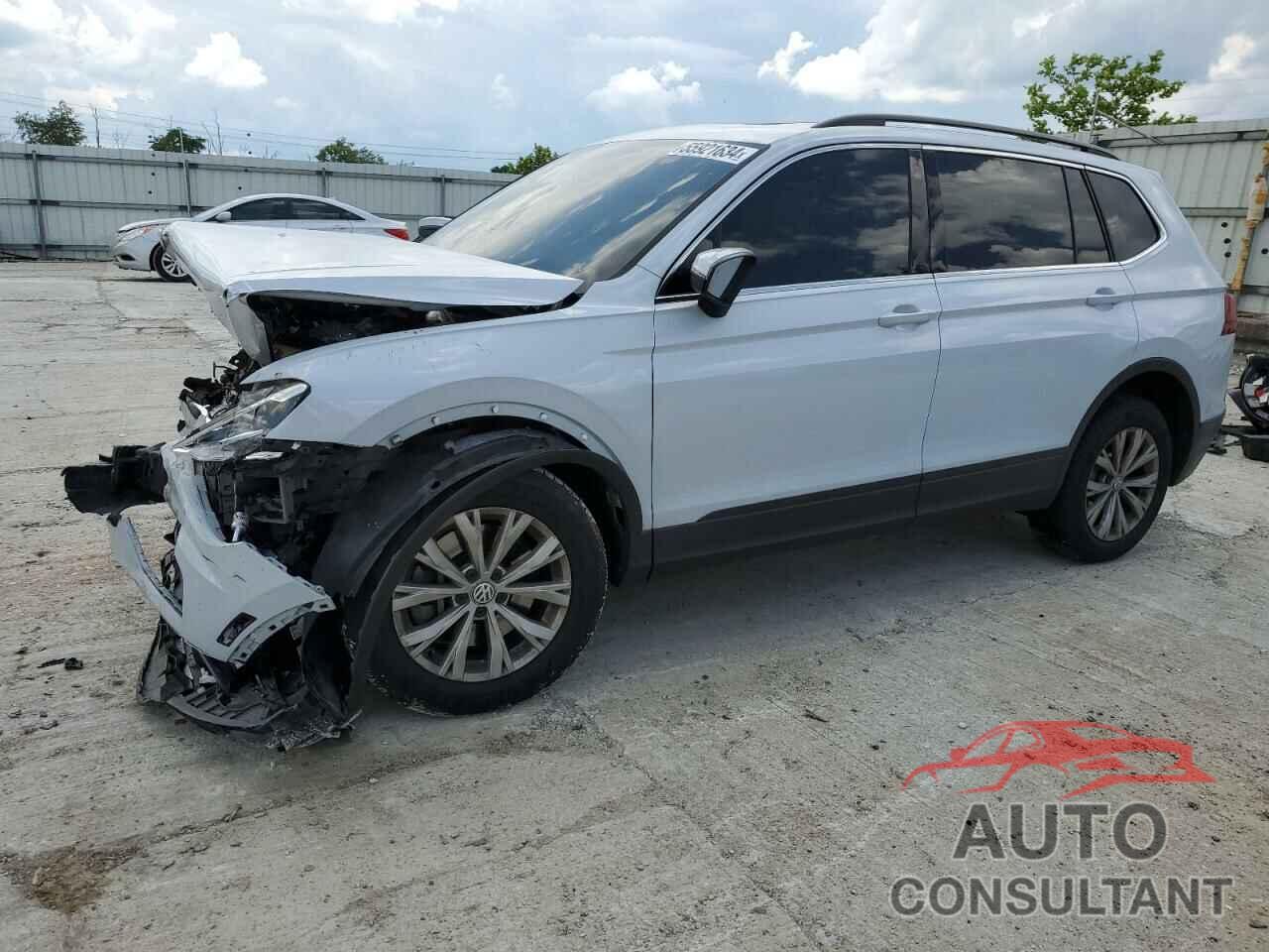 VOLKSWAGEN TIGUAN 2019 - 3VV2B7AX8KM068863