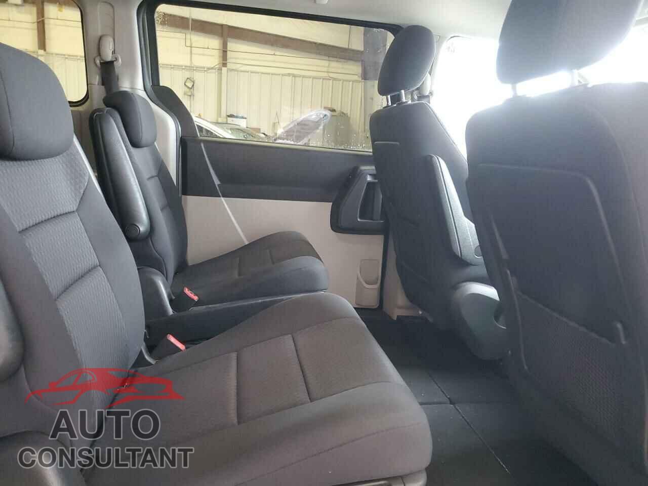 DODGE CARAVAN 2010 - 2D4RN5D1XAR268587