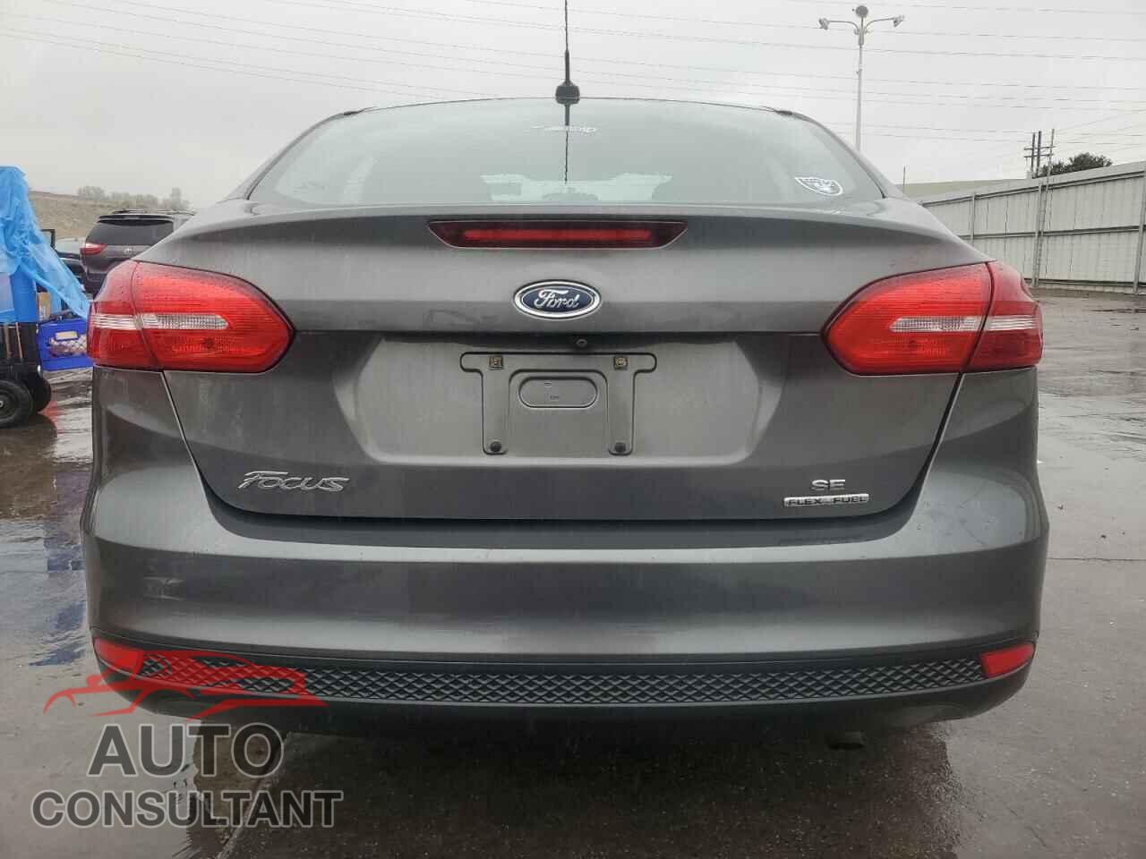 FORD FOCUS 2016 - 1FADP3F28GL221111