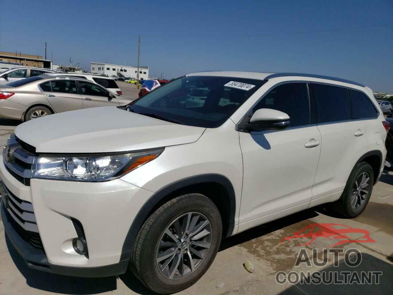 TOYOTA HIGHLANDER 2018 - 5TDKZRFH9JS246222