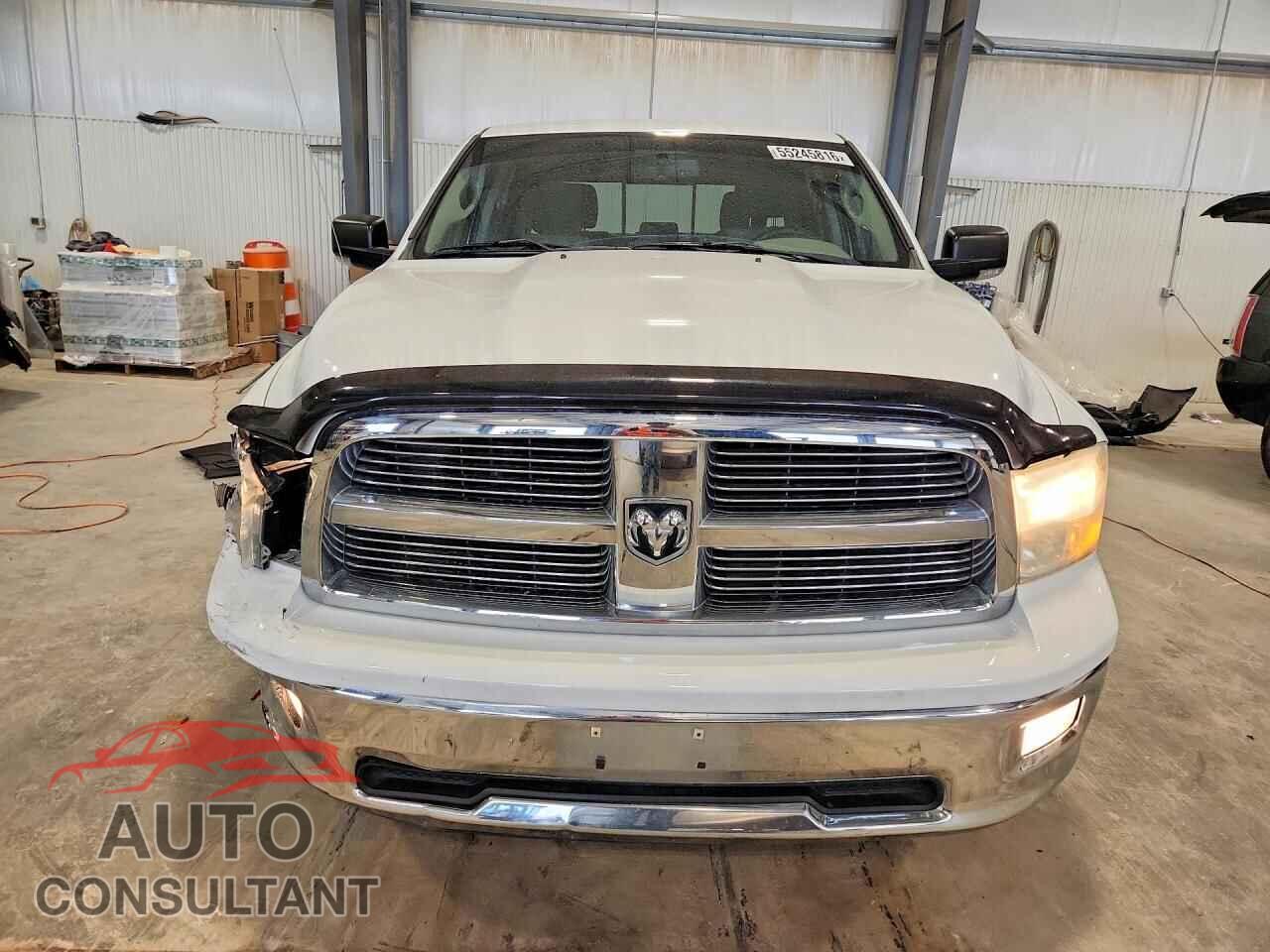 DODGE RAM 1500 2012 - 1C6RD7LT2CS172413