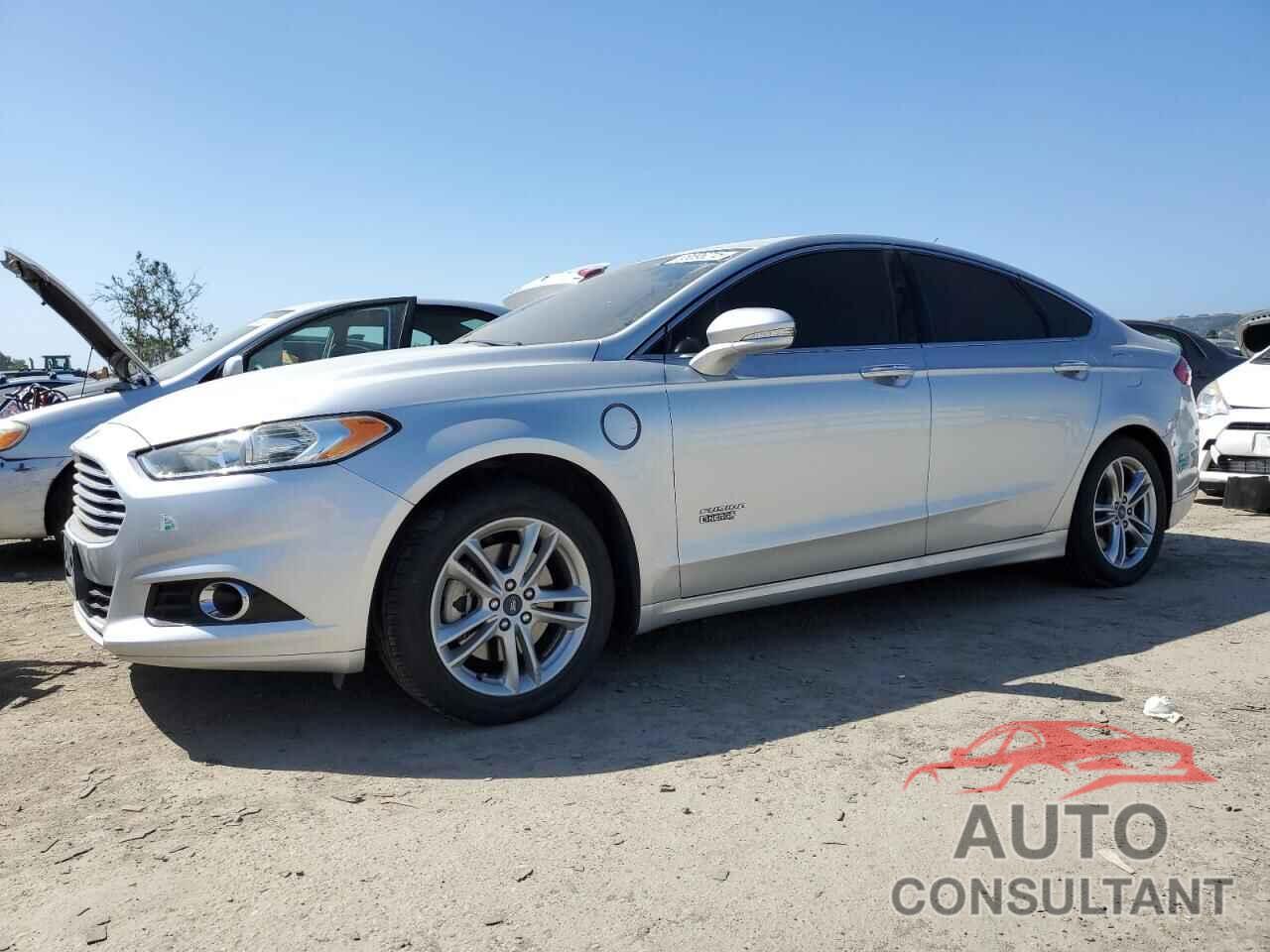 FORD FUSION 2016 - 3FA6P0SU3GR385088
